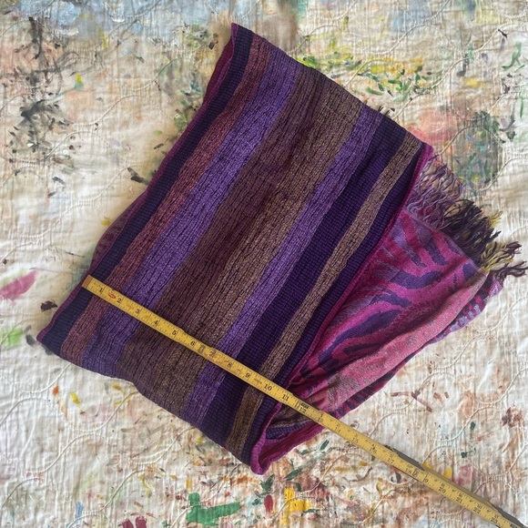 Elegant Pink and Purple Wrap/scarf Free Trade Item - Picture 7 of 11